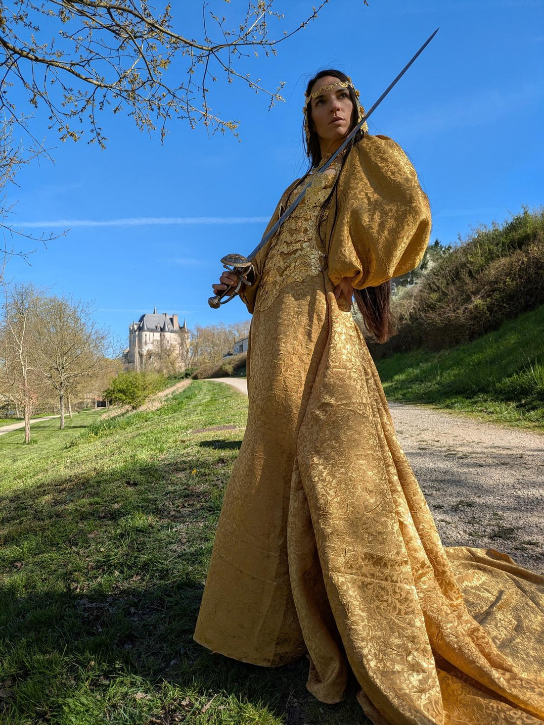 How to Dress for a Ren Faire: The Complete Guide with Handcrafted Metal Armor