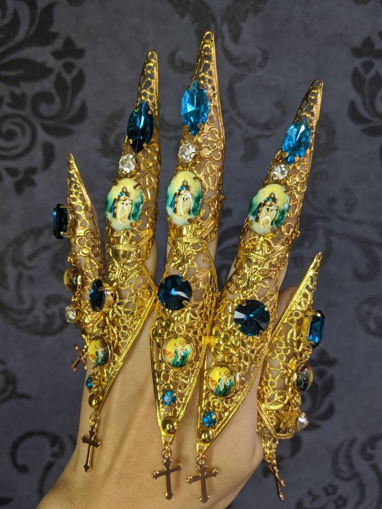 Parure Icône Sacrée – Bijou de Main & 5 Griffes Thème Vierge à l'Enfant | Tokyo Stories