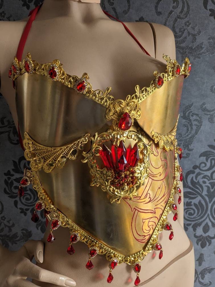Corset Armure Cœur Sacré – Art Nouveau Laiton Doré & Cristaux Pièce Unique | Tokyo Stories