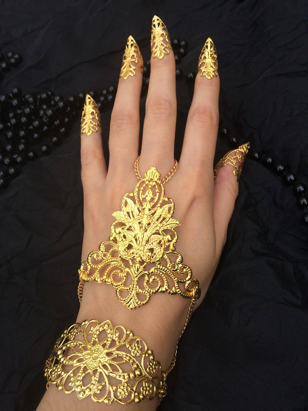 Parure Aura Divine – 10 Griffes & 2 Bijoux de Mains Métal Doré | Tokyo Stories