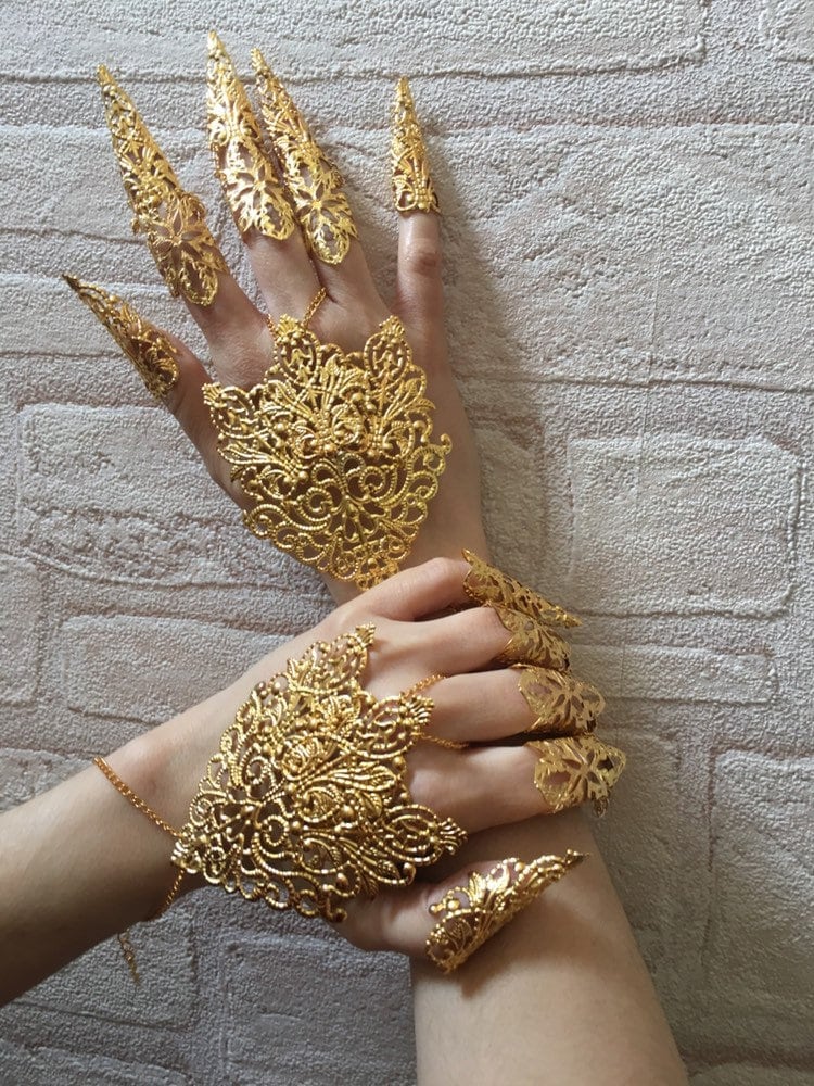 Parure Gant d'Or – 10 Griffes Articulées & 2 Bijoux de Mains Métal Doré | Tokyo Stories