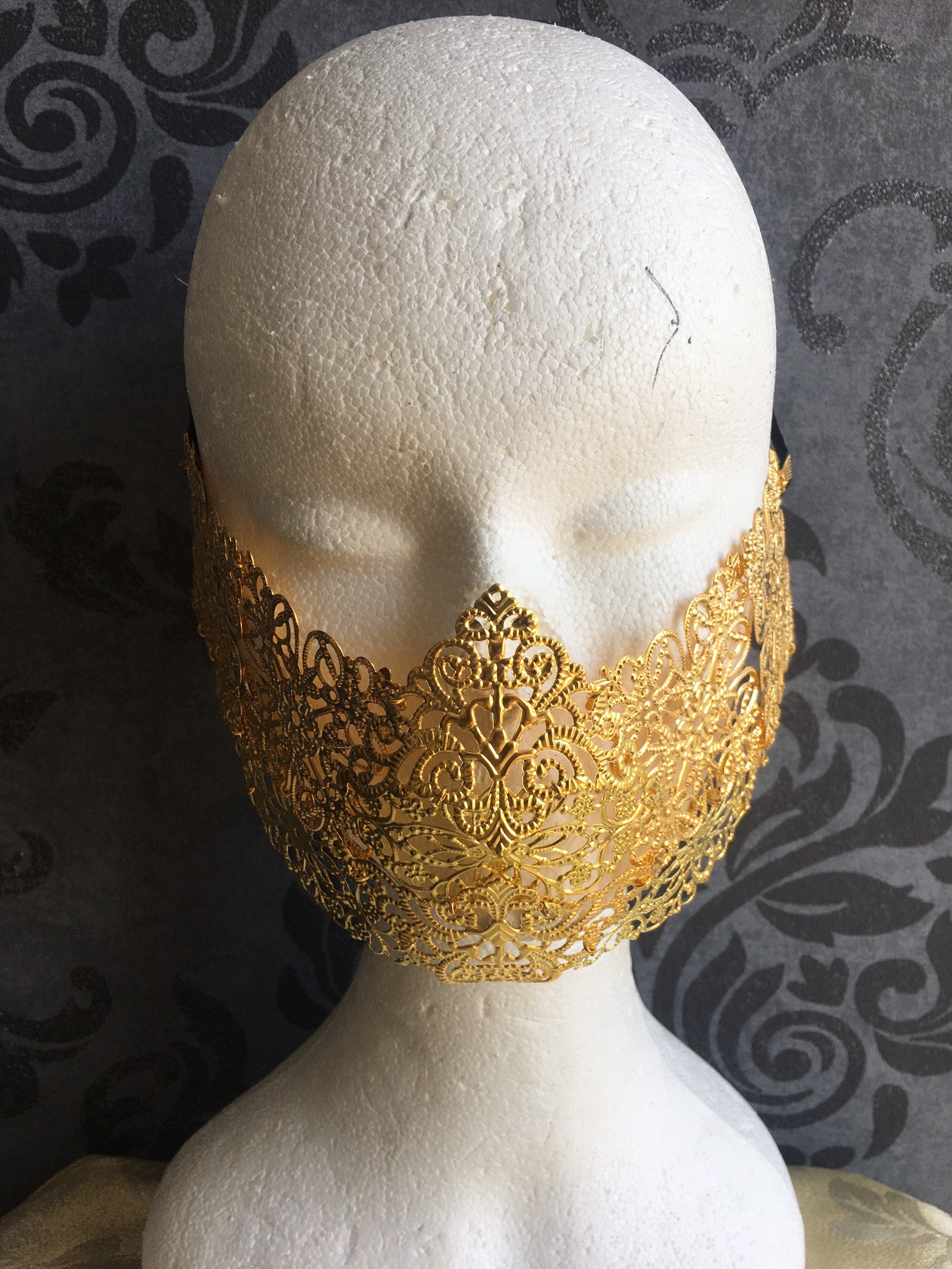 Masque Cage Filigrane – Demi Masque Métal Bas du Visage Or ou Argent | Tokyo Stories