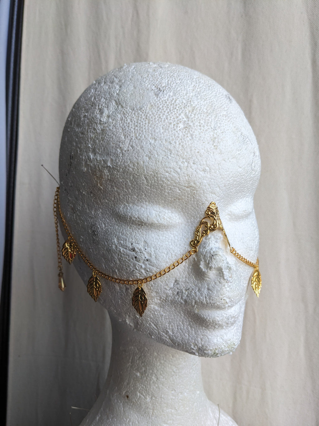 Bridge de Nez Feuilles d'Or – Bijou Elfique Visage Chaînes Sans Piercing | Tokyo Stories