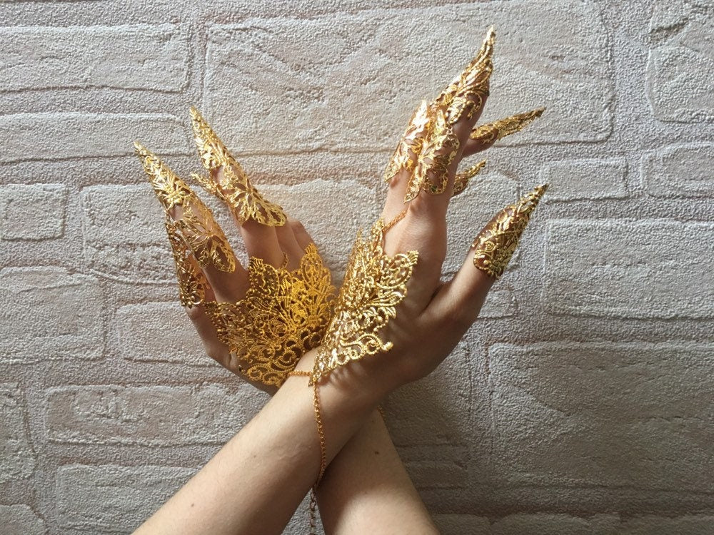 Parure Gant d'Or – 10 Griffes Articulées & 2 Bijoux de Mains Métal Doré | Tokyo Stories