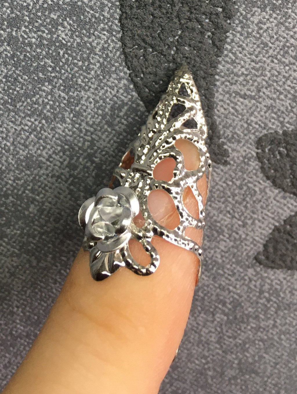 Bagues d'Ongles Ornementales – 10 Griffes Personnalisables Crâne/Fleur/Croix Or ou Argent | Tokyo Stories