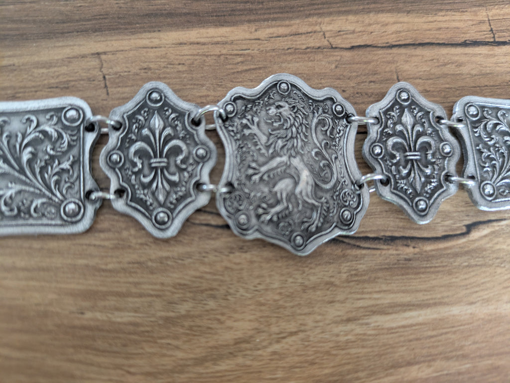 Bracelet Médiéval Blason Lion – Articulé Cotte de Maille Acier